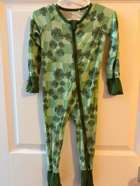 My Gigi’s Closet Bamboo Zippy